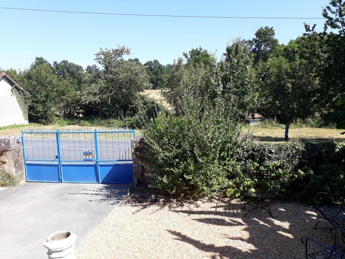 Les Tibles Bed and Breakfast Nanthiat Εξωτερικό φωτογραφία